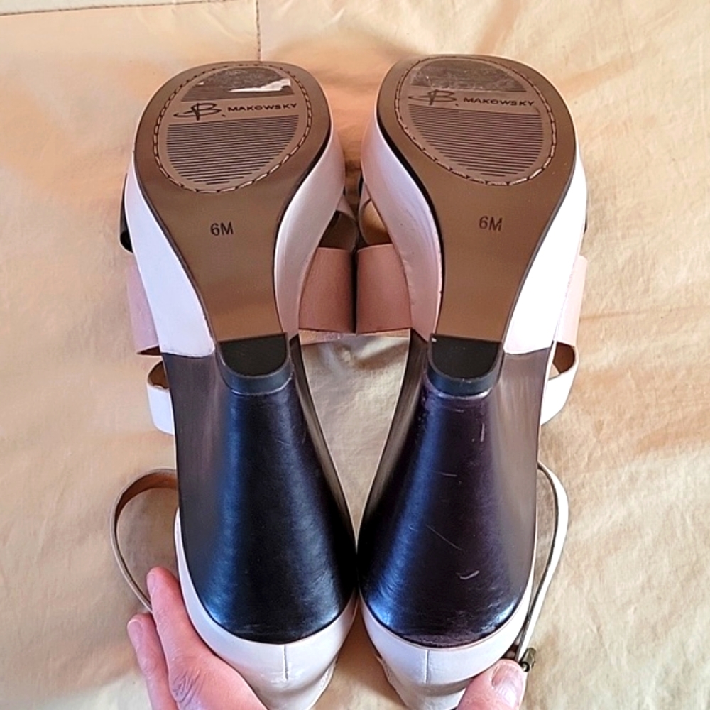 B.Makowsky wedge sandals. Never used. Size 6M - Picture 4 of 5